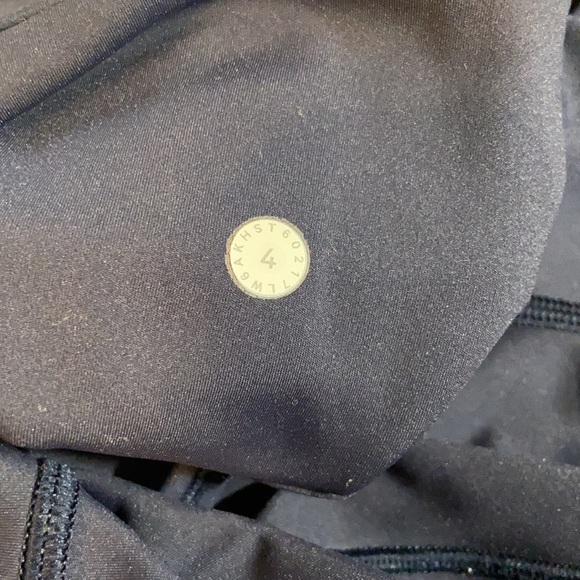 Lululemon Fast & Free Crop II - Picture 4 of 11